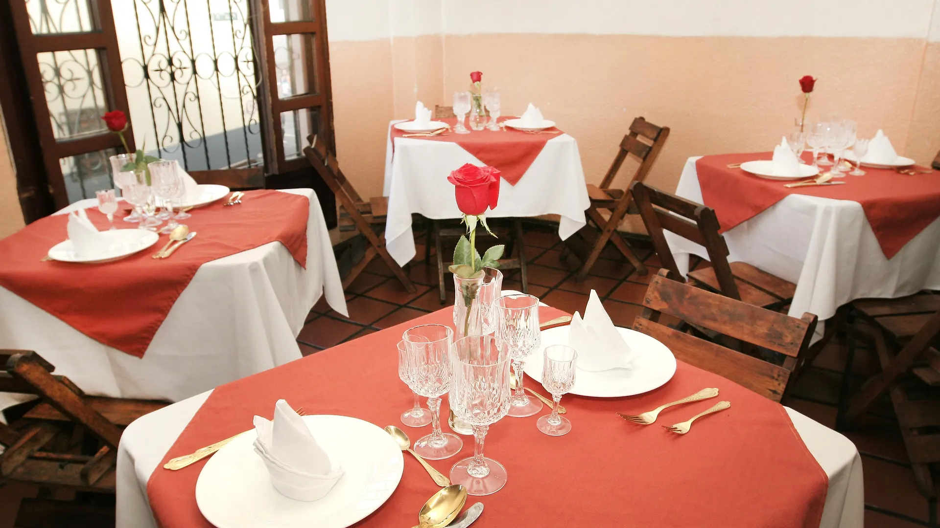 Hotel Huasi Continental Quito
